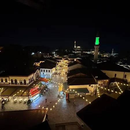 דירות Bazar Charm- Cozy Urban Retreat In Skopje Historic Heart מראה חיצוני תמונה
